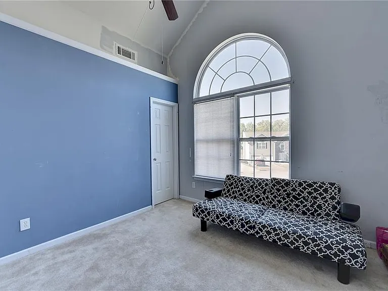 5064 Michael Jay St — Photo 12