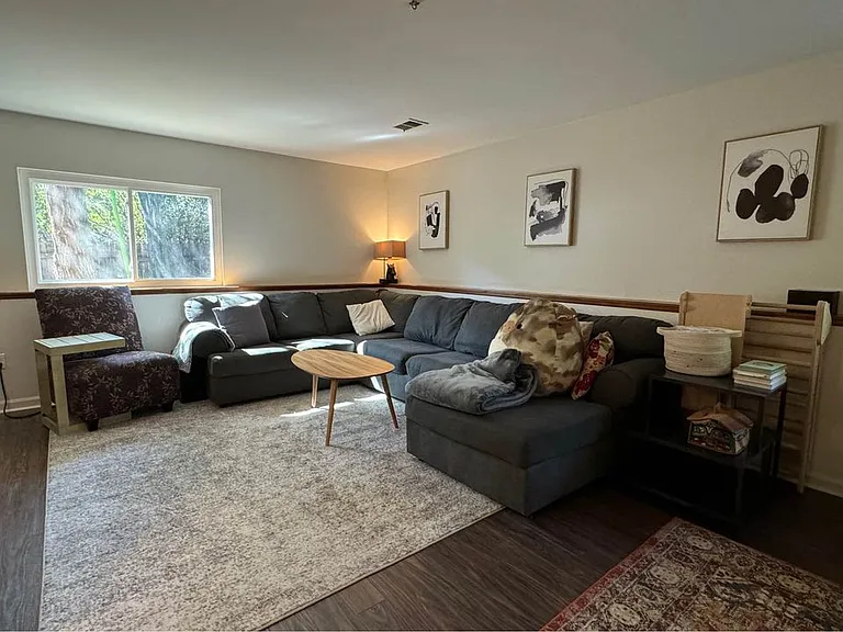 163 Donovan Ct — Photo 8