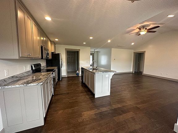 5th image of 152 Allyson Cir