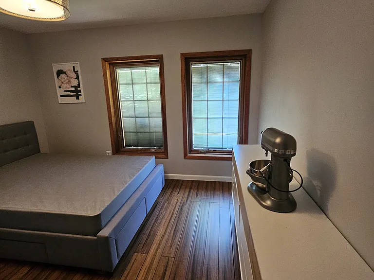 224 Laurel Dr — Photo 16