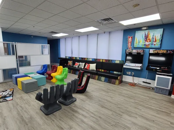 1919 Kennedy Boulevard image 5 of 28