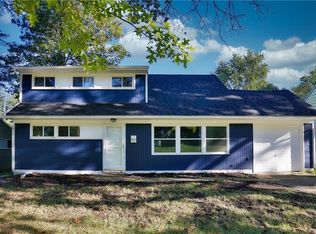 1611 Silver Lake Ave, Cuyahoga Falls, OH 44223