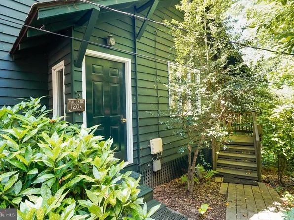 120 Edge Hill Rd #A, Annapolis, MD 21405
