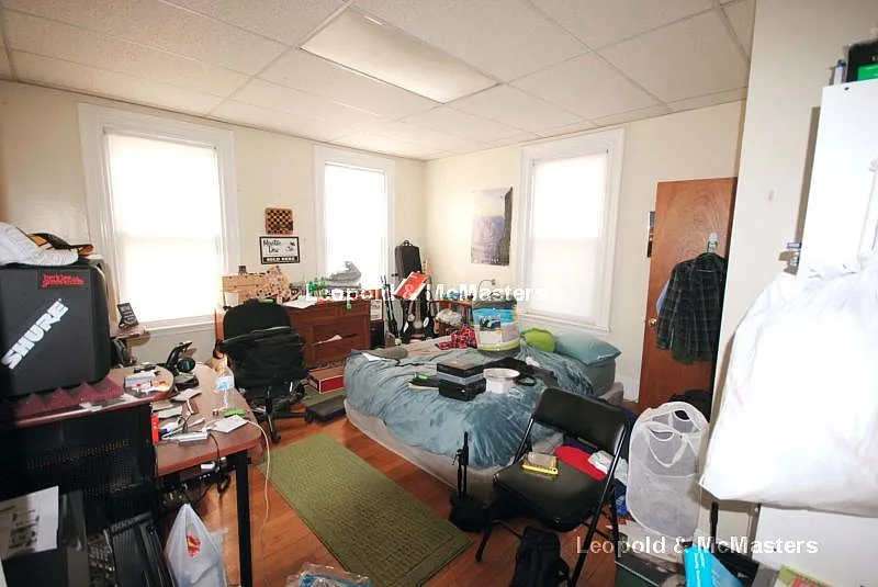 172 Bigelow St — Photo 3