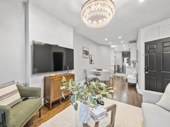 297 Pavonia Avenue image 4 of 30