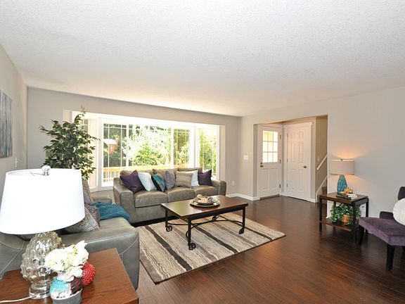 5th image of 16429 92nd Avenue Ct E