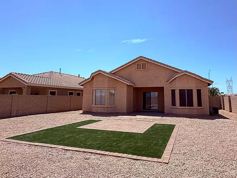 4603 S Adelle St — Photo 19