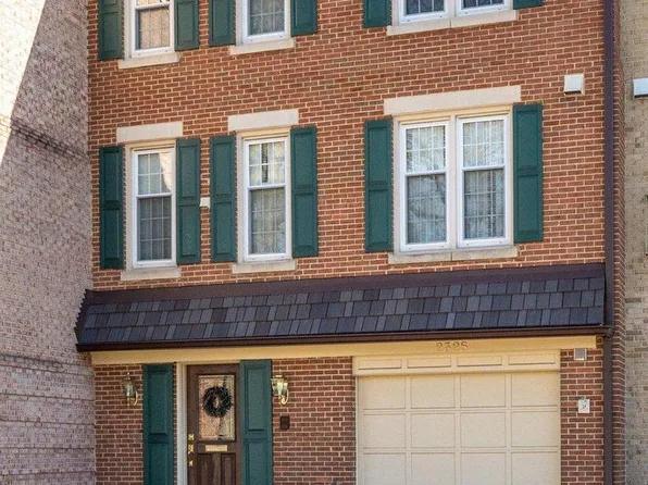 2325 S Queen St, Arlington, VA 22202