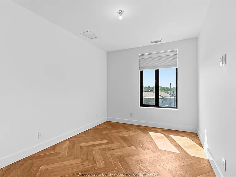 14400 Tecumseh Rd E #302 — Photo 12