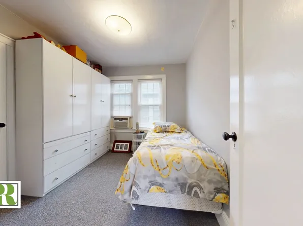 1992 New York Avenue image 9 of 18