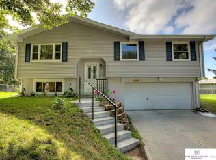 13009 Fowler Cir, Omaha, NE 68164