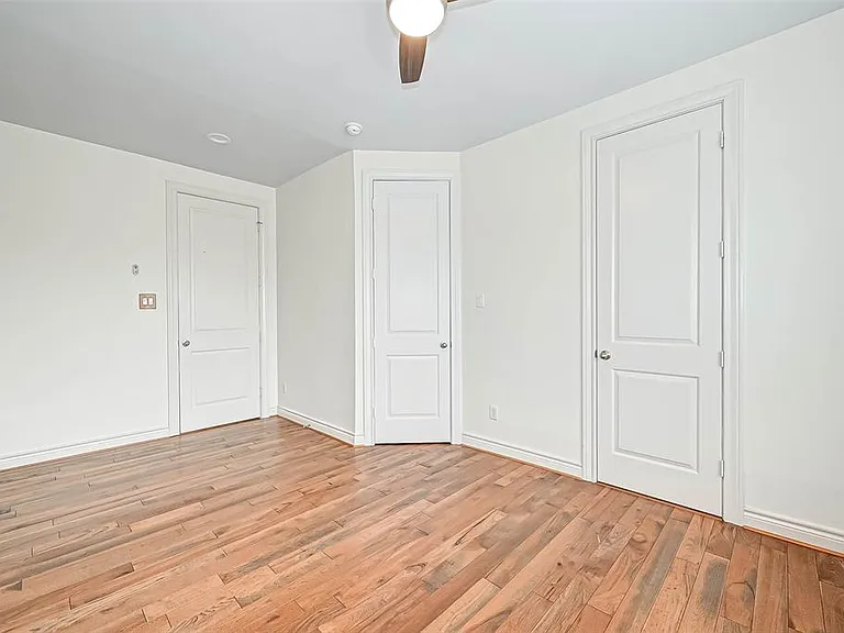 3rd floor guest bedroom