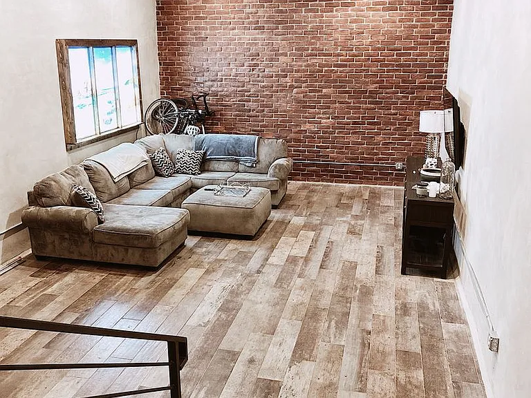 501 W Central St — Photo 23