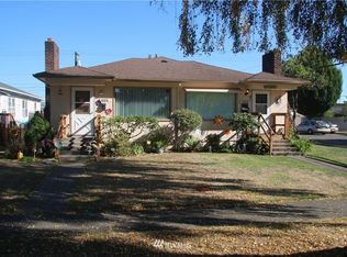 1006 16th Ave, Longview, WA 98632