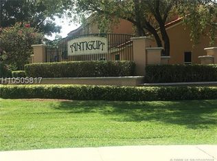 16118 NW 21st St, Pembroke Pines, FL 33028