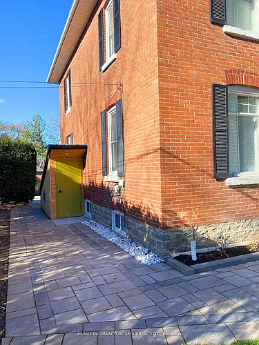 420 Osborne St #LOWER Photo 1