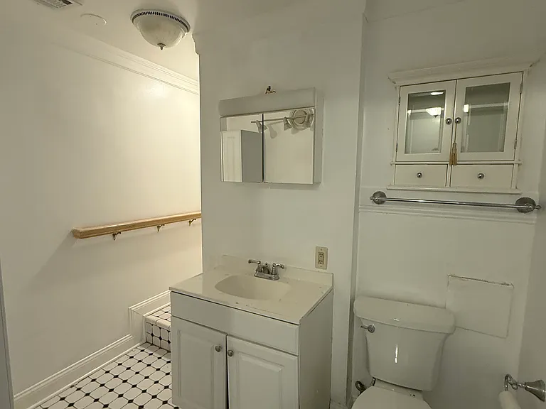 7008 Old Brentford Rd — Photo 8