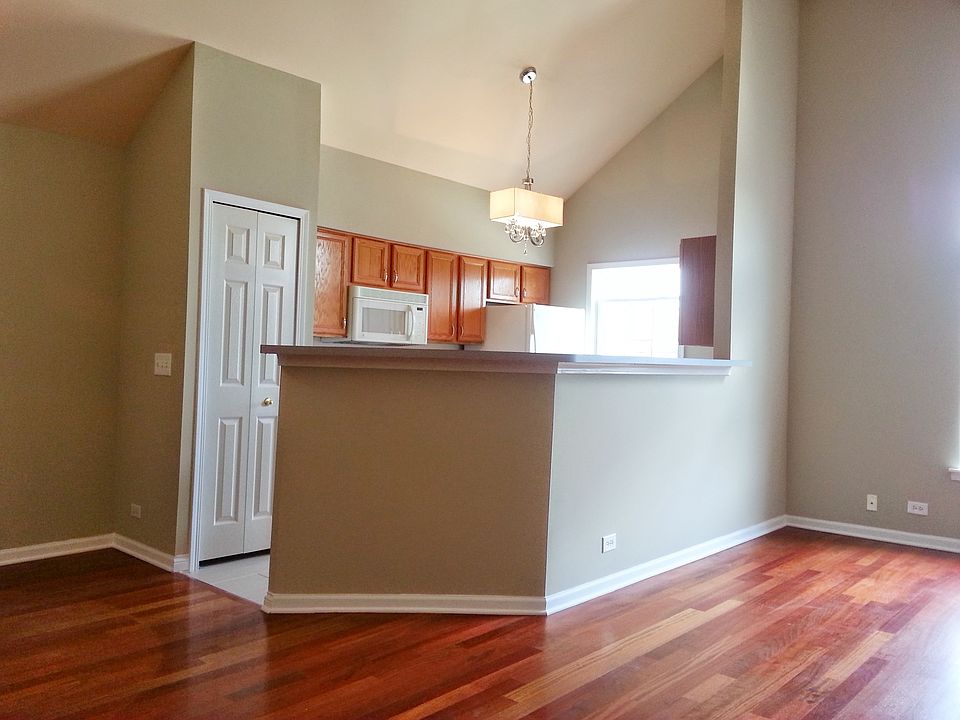 1st image of 124 Allerton Dr #72G3