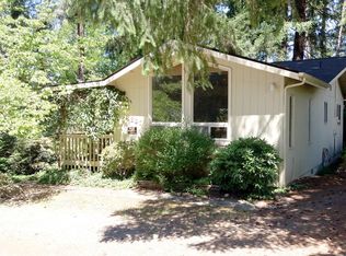 21 E Crest Dr, Belfair, WA 98528