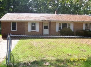 5310 Bayleaf Dr, Fayetteville, NC 28304