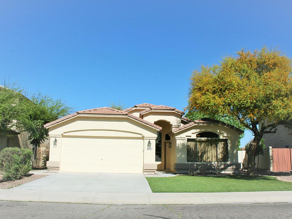 1st image of 4670 E Torrey Pines Ln