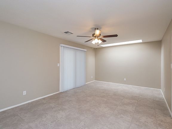 3rd image of 11022 N 38th Dr