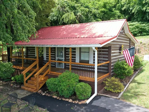 2538 Pauls Creek Rd, Cana, VA 24317