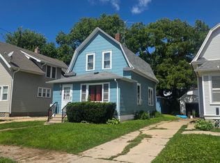 404 4th Ave SW, Austin, MN 55912