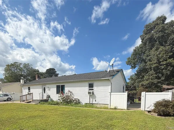 73 Michigan Avenue, Bay Shore, NY 11706
