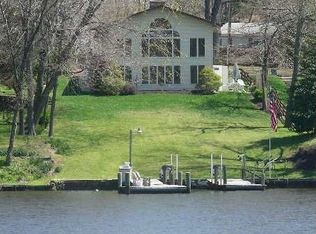 8360 Country Life Rd, Pasadena, MD 21122