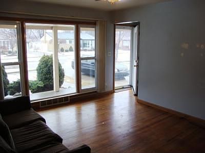 2nd image of 32672 James St
