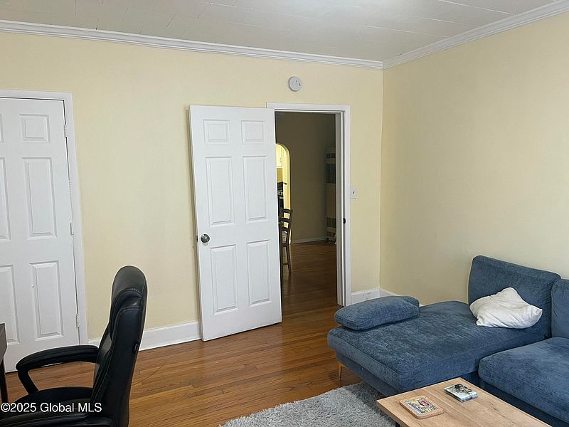 2nd image of 52 Irving Street
