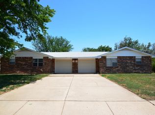 2108 N Cherokee Rd, Garden City, KS 67846