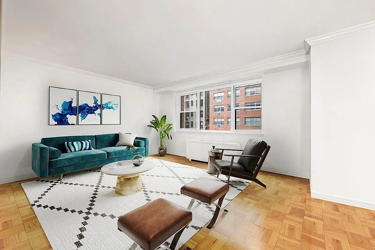 123 E 75th St APT 6A photo 1