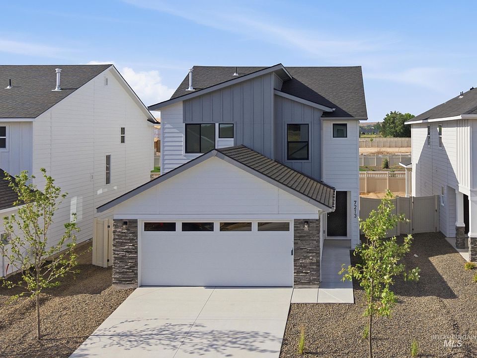 1st image of 7312 W Trumbull Ct