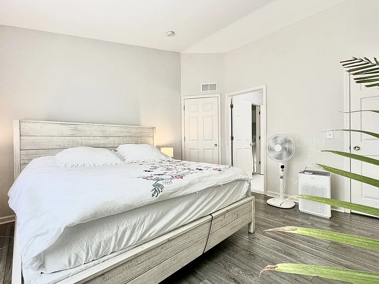 10111 Austrian Way — Photo 18