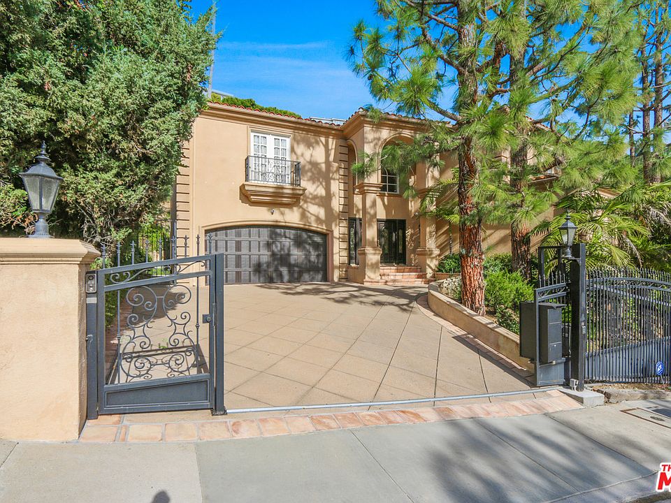 1st image of 2114 Mount Olympus Dr