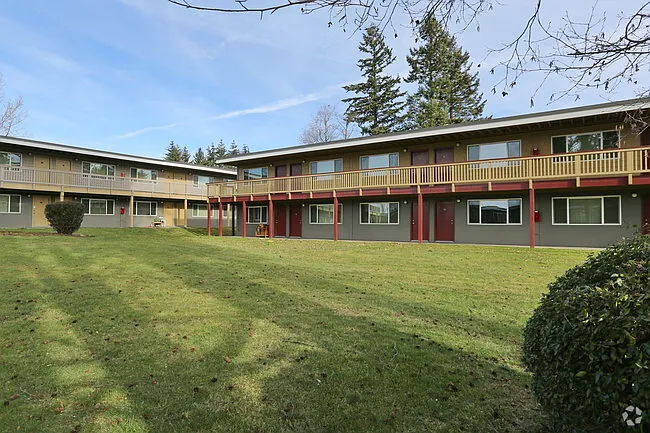 Washington Park Apartments — Photo 12