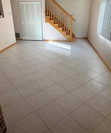 2nd image of 106 Windward Dr #106