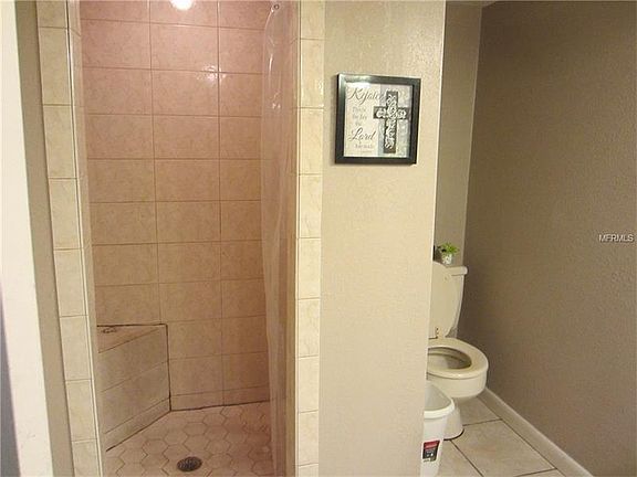 5th image of 365 S Echo Dr