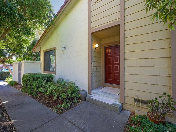 4th image of 420 Park Place Drive