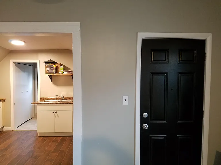 4203 Archwood Ave #UP — Photo 5