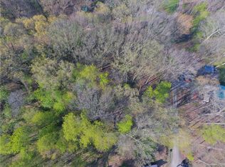 Cardinal Dr, New Alexandria, PA 15670