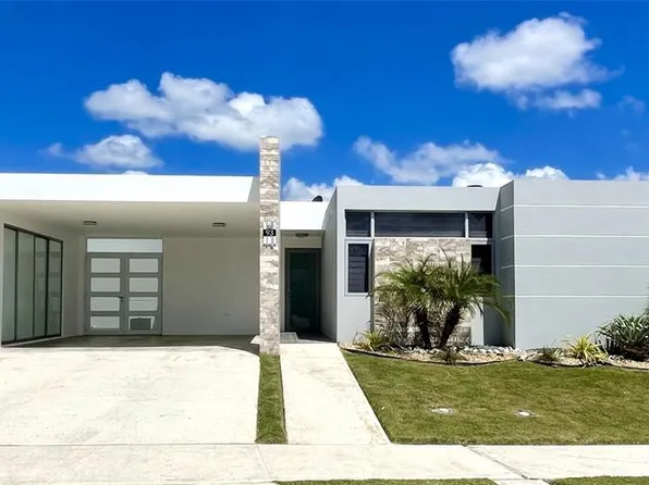 93 Limonero, Guaynabo, PR 00971