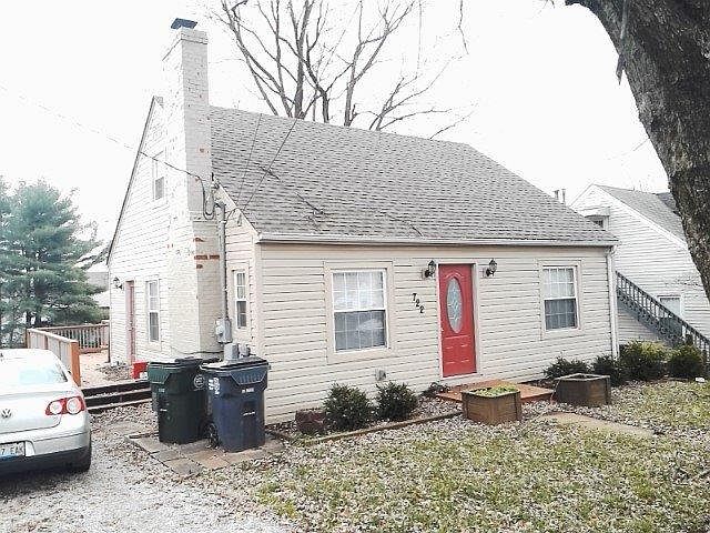 1st image of 722 Lakeview Dr