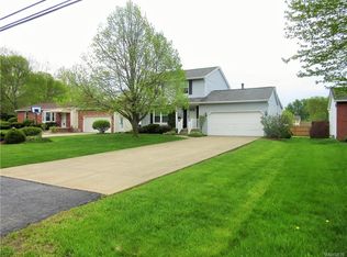 763 N French Rd, Amherst, NY 14228