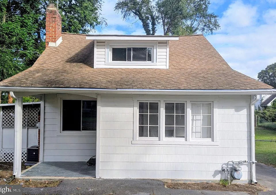 225 Union Ave