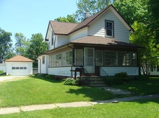 714 S Center St, Flora, IN 46929