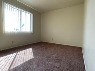 12706 Fonthill Ave APT 7, Hawthorne, CA 90250