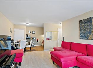 27 Gerald Dr, Poughkeepsie, NY 12601